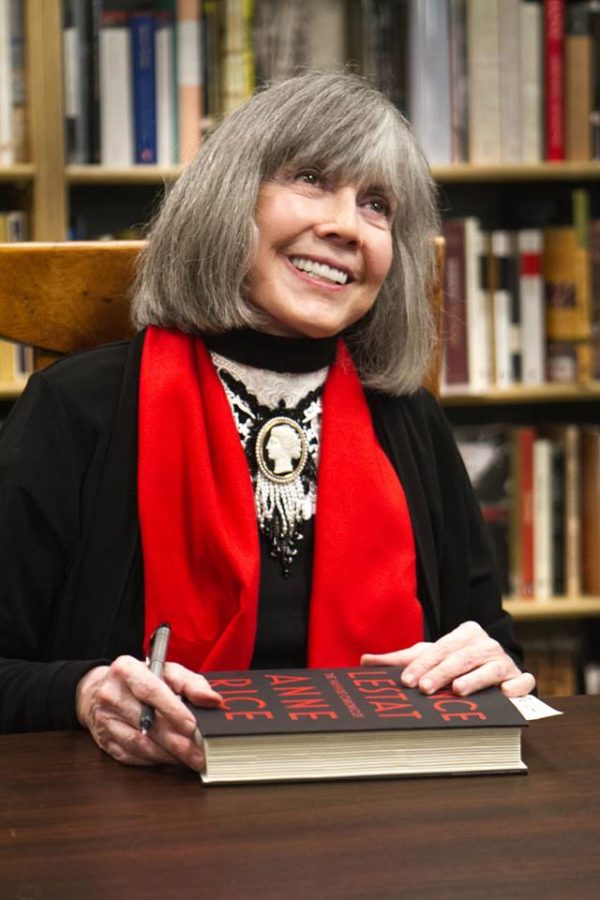 Anne Rice at Signing, photo by Mary Anne Butler