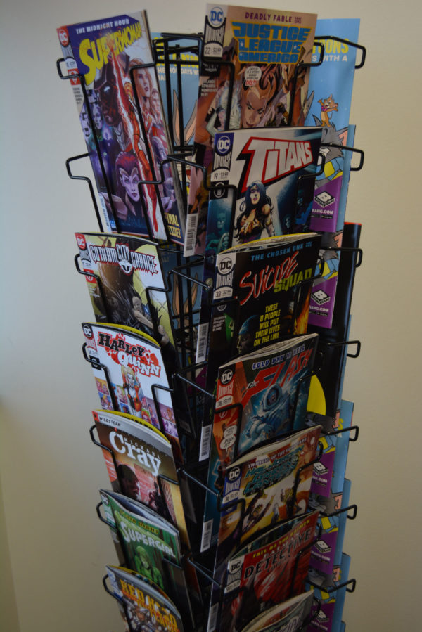 Diamond Brings Spinner Racks Back To Comic S Comic Book Spinner Rack S