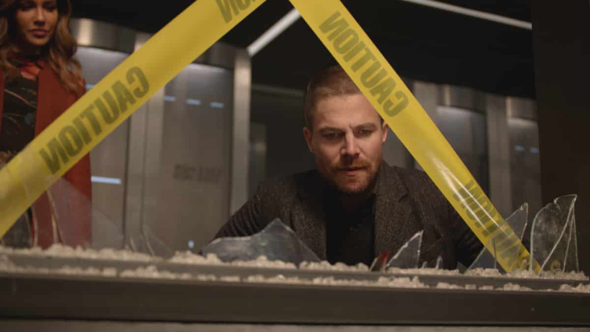 arrow s1 e10 preview